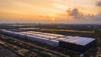 摩天輪、寫字樓、汽車工廠 從網(wǎng)絡設備制造看上海經(jīng)濟新脈動